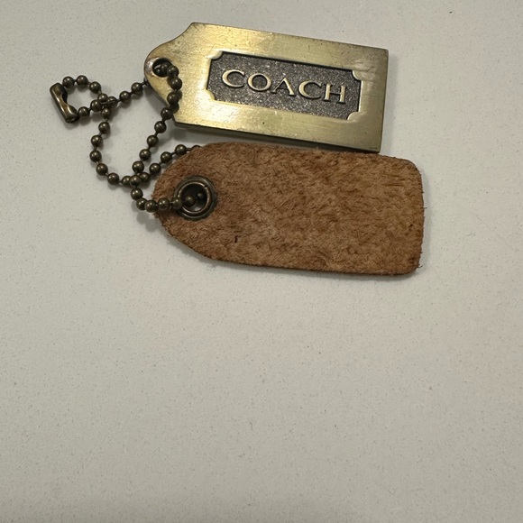 Coach set of vintage Bronze and Brown leather hang tags - Picture 4 of 4